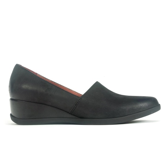 Dansko Shanda Slip On Wedge - Picture 2 of 9